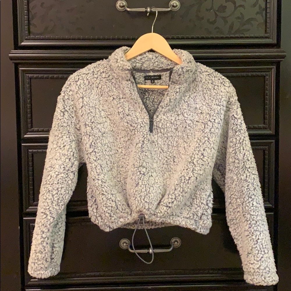 PacSun LA Hearts Cropped & Cinched Sherpa Top